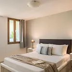 Agnanti Appartement *