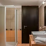Agnanti Miniá