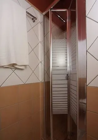 Agnanti Lägenhet